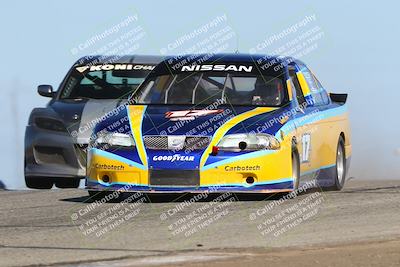 media/Oct-26-2025-CalClub SCCA (Sun) [[8ce1e69566]]/Group 2/Grapevine/